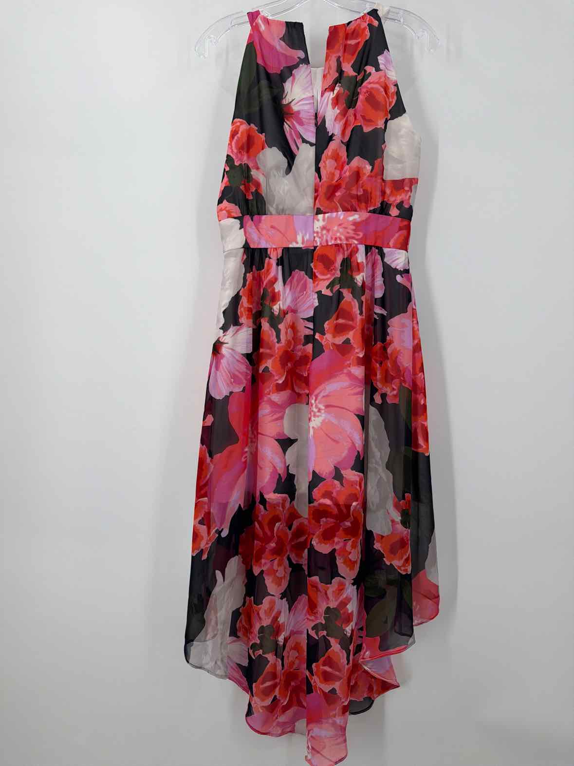 Pre-Owned Vince Camuto Pink Size 4 Short Sleeveless Dress | True Fashionistas.