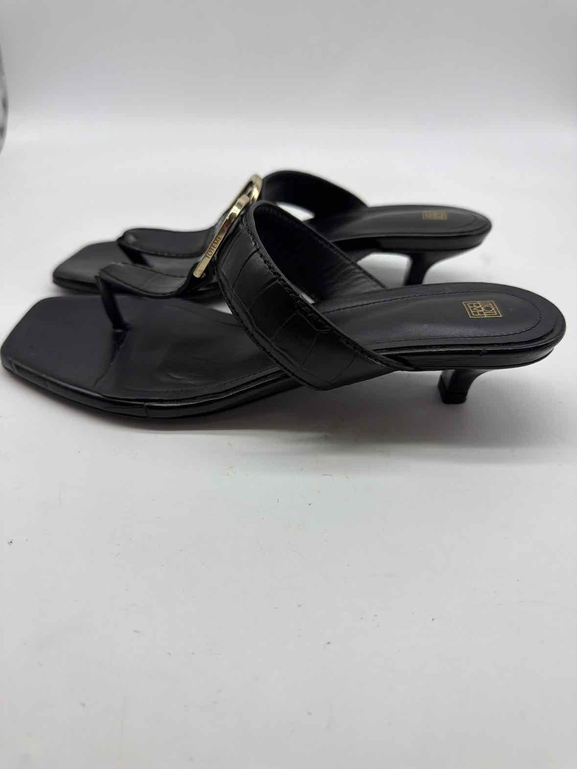 Pre-Owned Toteme Black Size 36 Mule Heels | True Fashionistas.