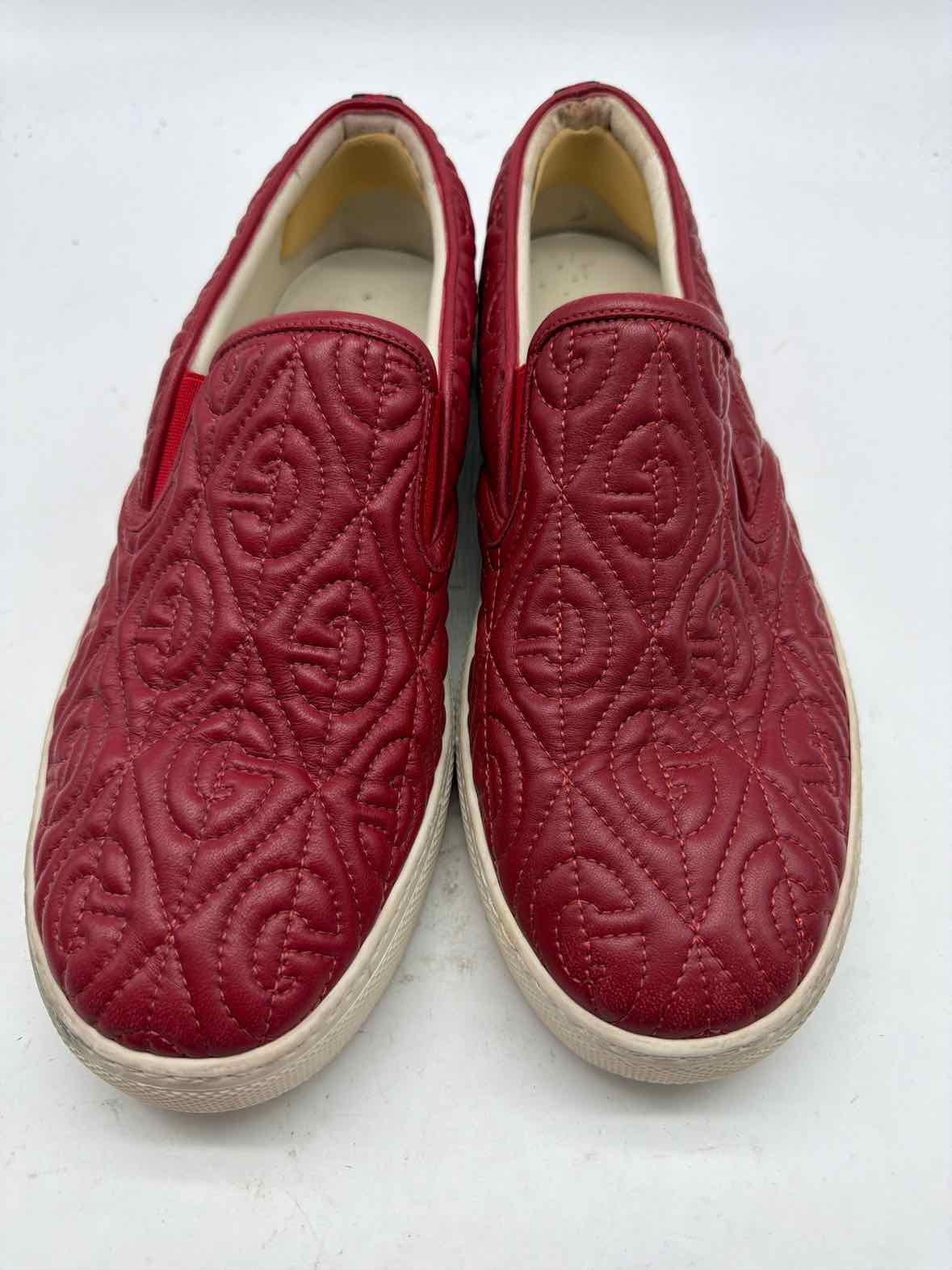 Pre-Owned Gucci Red 9 Slip On Men's Slip On | True Fashionistas.
