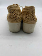 Pre-Owned Robert Clergerie Tan Size 6 Lace Up Flats | True Fashionistas.