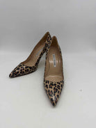 Pre-Owned Manolo Blahnik Tan Size 37.5 Leopard Pump Heels | True Fashionistas.