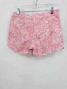 Pre-Owned Lilly Pulitzer Pink Size 0 Buttercup Printed Shorts | True Fashionistas.