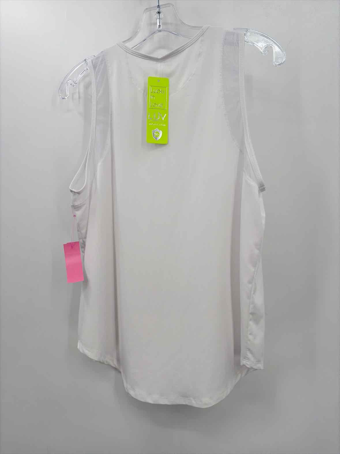 Lucky In Love White Size Large Athletic Tank | True Fashionistas.