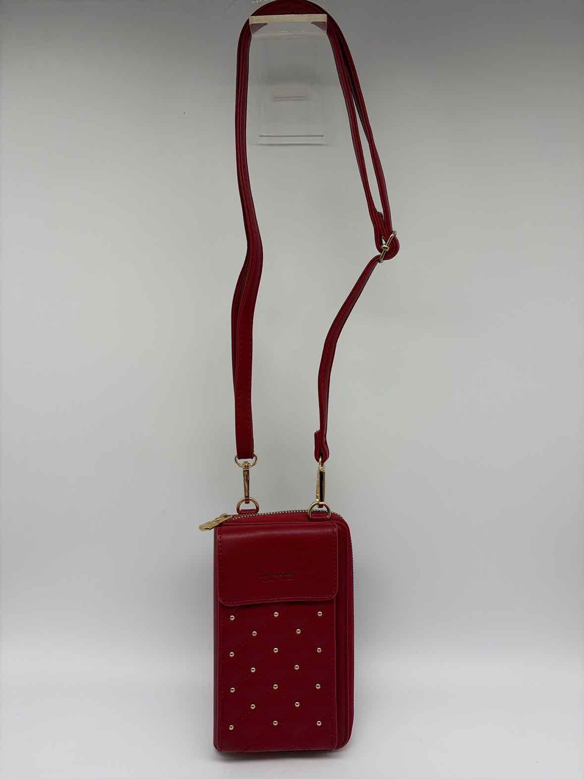 Pre-Owned Montana West Red Crossbody Crossbody | True Fashionistas.