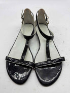 Pre-Owned Salvatore Ferragamo Black Size 6.5 T Strap Sandals | True Fashionistas.