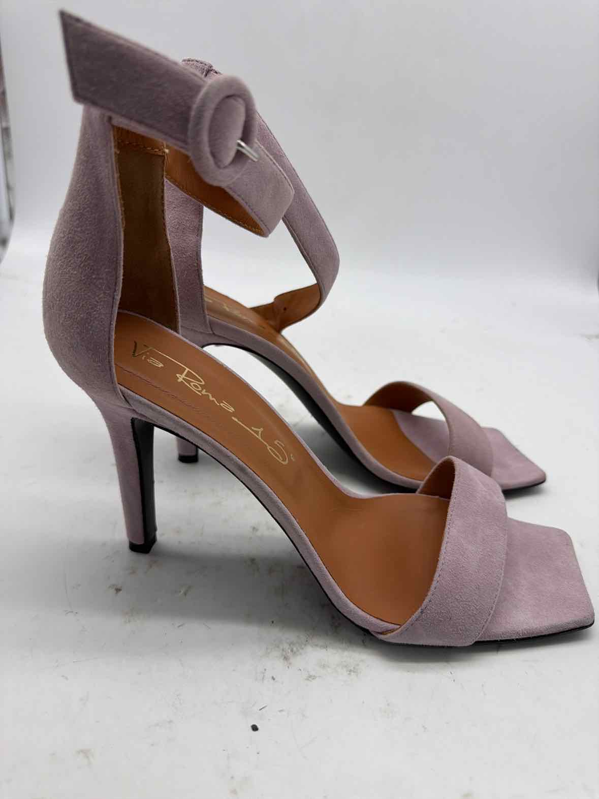 Pre-Owned Via Roma 15 Purple Size 8 Ankle Strap Heels | True Fashionistas.