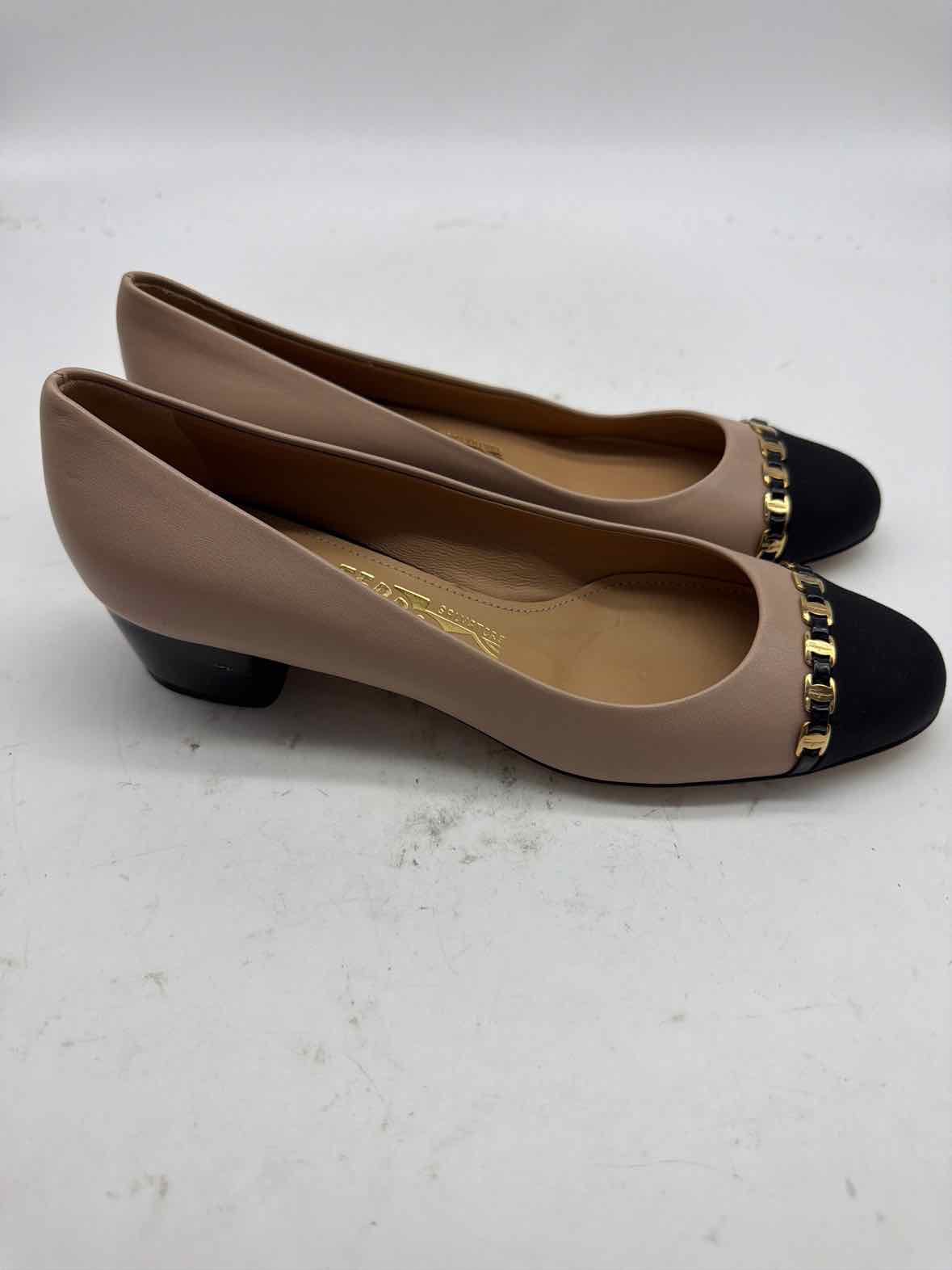 Pre-Owned Salvatore Ferragamo Tan Size 5.5 Block Heel Heels | True Fashionistas.