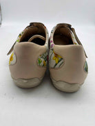 Pre-Owned Gucci Ivory Size 9 Fashion Sneaker Athletic Shoes | True Fashionistas.