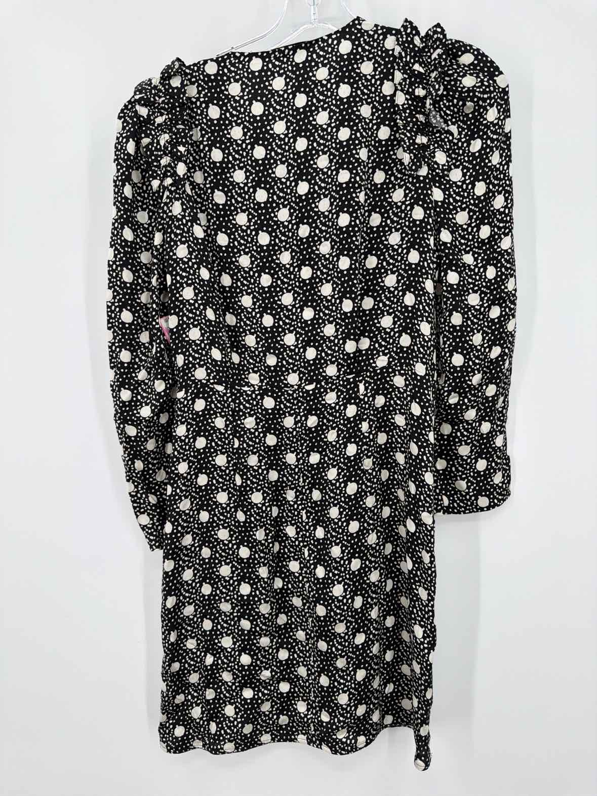 Pre-Owned Sandro Black Size 0 Short Long Sleeve Dress | True Fashionistas.