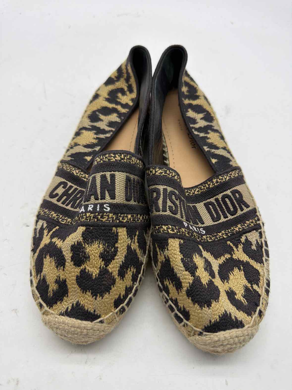 Pre-Owned Christian Dior Black Size 36 Espadrille Flats | True Fashionistas.