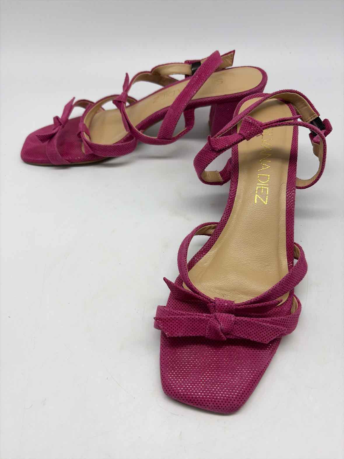 Pre-Owned Silvana Diez Pink Size 9 Block Heels | True Fashionistas.
