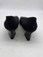Pre-Owned Prada Black Size 6.5 Pump Heels | True Fashionistas.