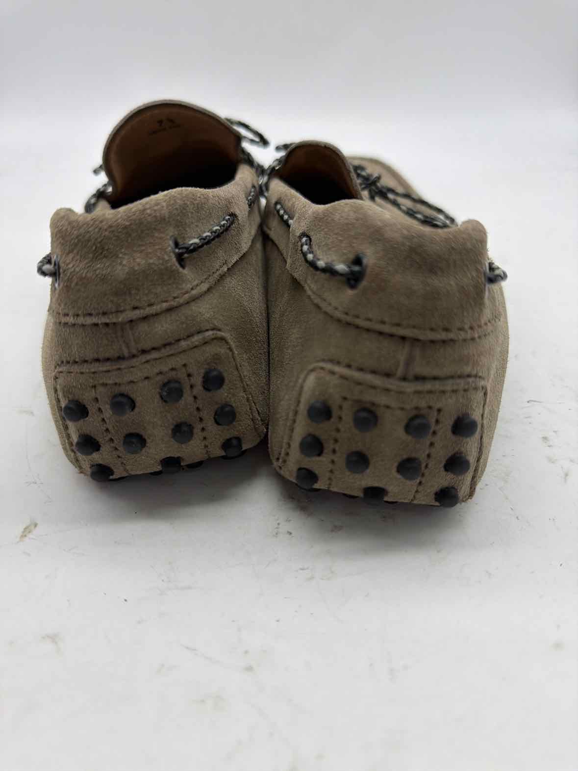 Pre-Owned Tod's Tan 8 Lace Up Men's Slip On | True Fashionistas.