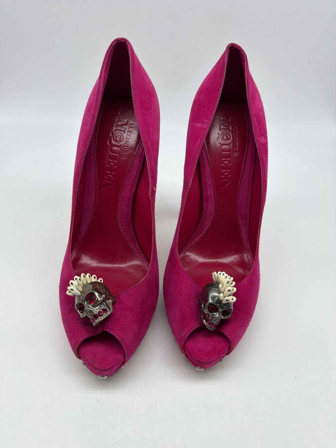 Pre-Owned Alexander McQueen Pink Size 9.5 Peep Toe Heels | True Fashionistas.