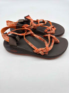 Pre-Owned Chaco Brown Size 8 Strappy Sandals | True Fashionistas.