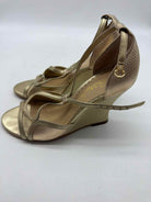Pre-Owned Lilly Pulitzer Gold Size 6 Wedge Heels | True Fashionistas.