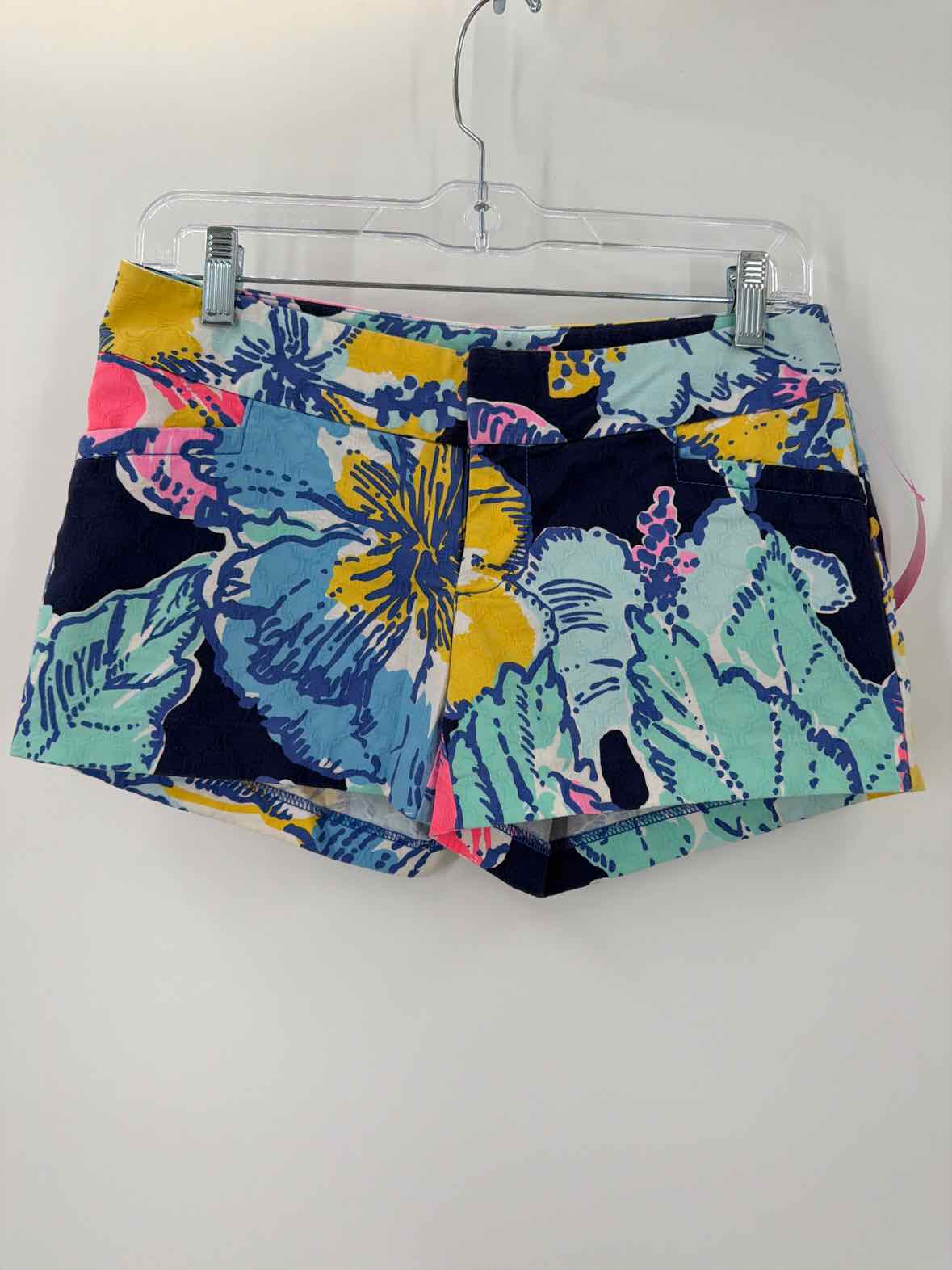 Pre-Owned Lilly Pulitzer Navy Size 00 Printed Shorts | True Fashionistas.