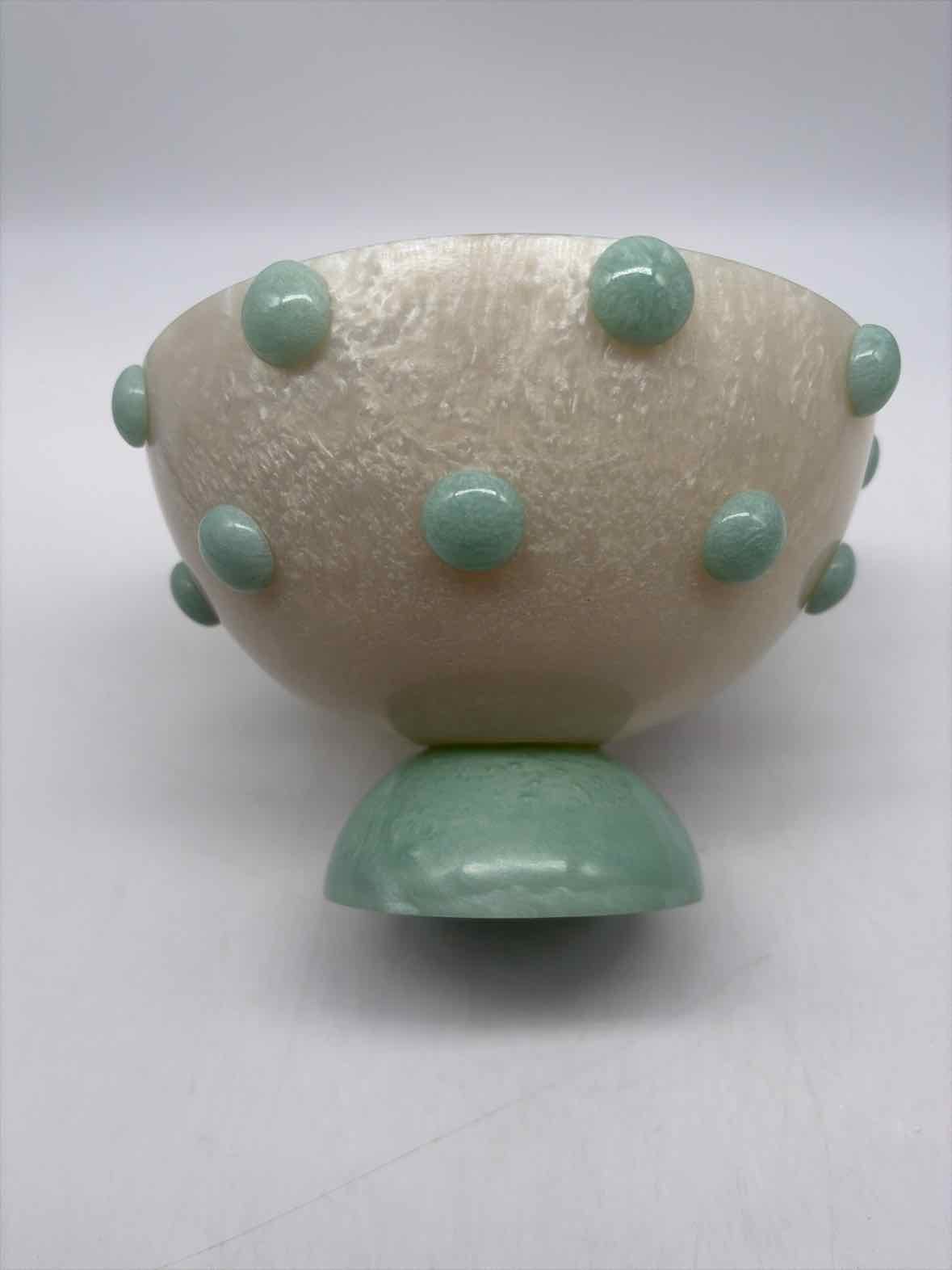 Blue Resin Hobnail Footed Bowl | True Fashionistas.