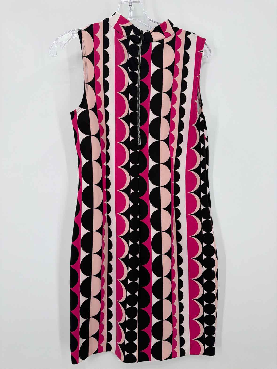 Pre-Owned Vince Camuto Pink Size Medium Short Sleeveless Dress | True Fashionistas.