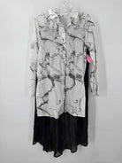 Pre-Owned Marble & Co White Size 3/Large Button Down | True Fashionistas.