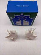 White Elephant Salt & Pepper Shaker | True Fashionistas.