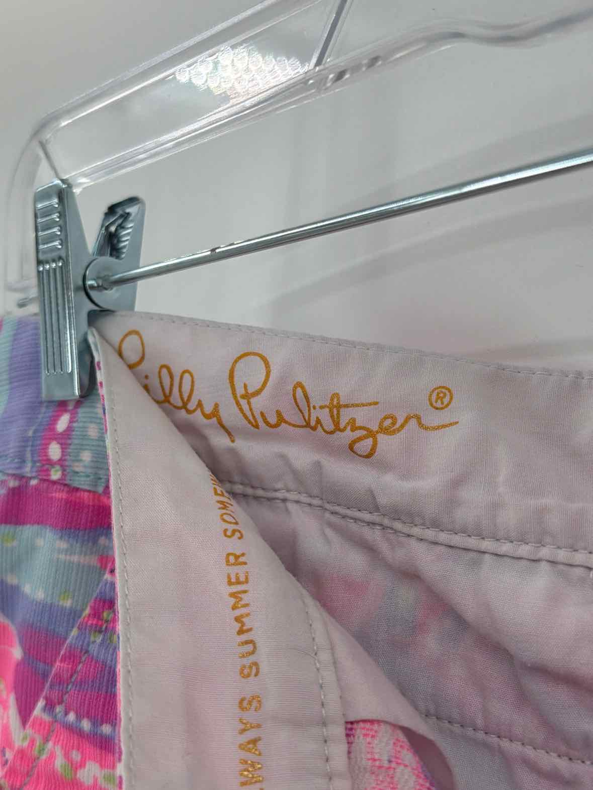 Pre-Owned Lilly Pulitzer Pink Size 0 Buttercup Printed Shorts | True Fashionistas.