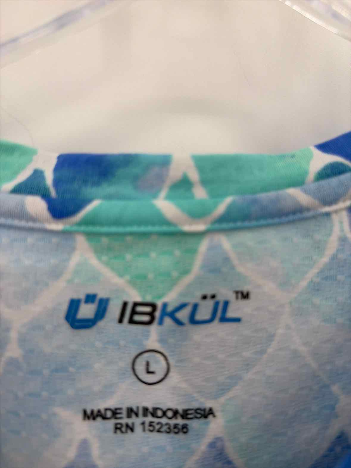 Ibkul Blue Size Large Athletic Long Sleeve | True Fashionistas.