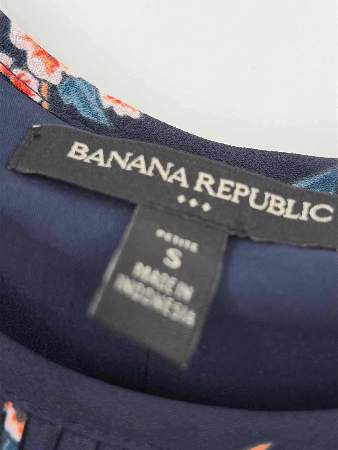 Banana Republic Navy Size Small Knee Length Sleeveless Dress | True Fashionistas.