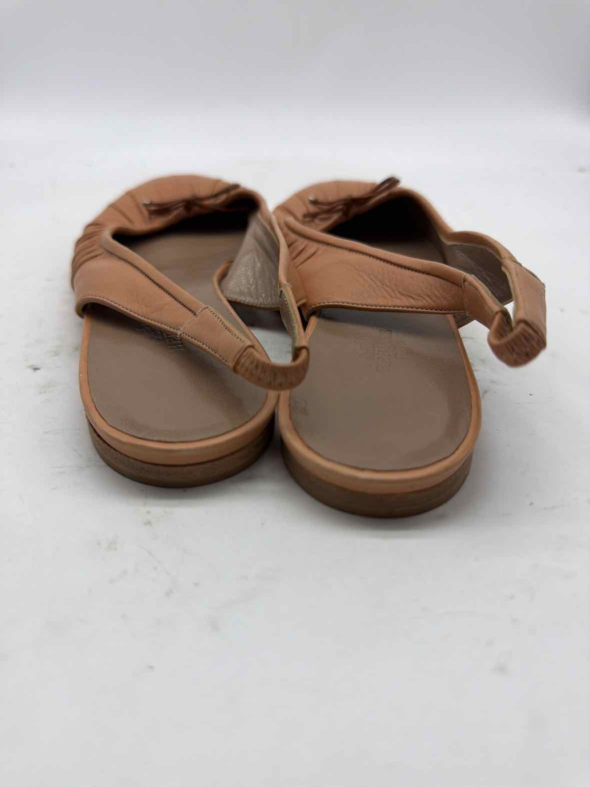 Pre-Owned Hermes Tan Size 9 Vintage Ribbon Ballerina Slingback Flats | True Fashionistas.