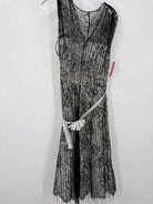 Pre-Owned Lela Rose Black Size 6 Lace Cocktail Short Sleeveless Dress | True Fashionistas.