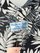 Pre-Owned Made On Earth Black Size One Size Long Short Sleeve Dress | True Fashionistas.