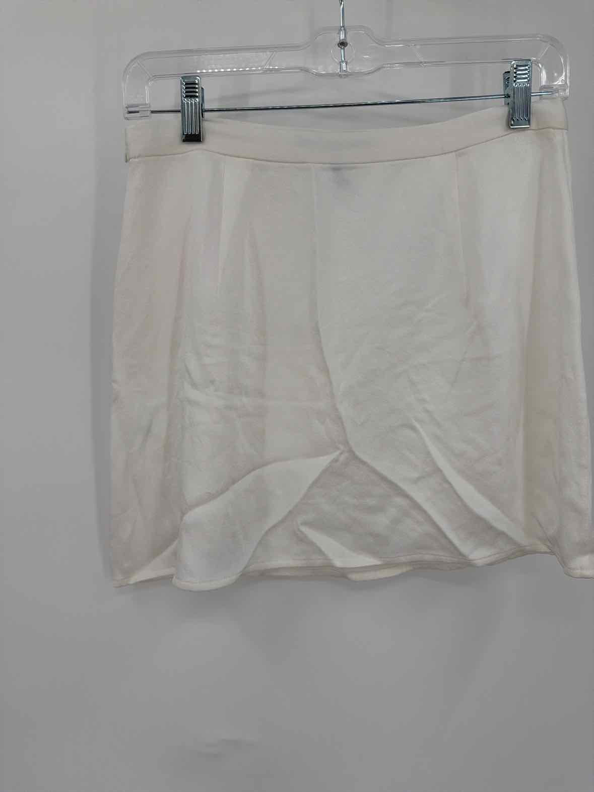 Pre-Owned Marissa Webb White Size 4 Mini Skirt | True Fashionistas.