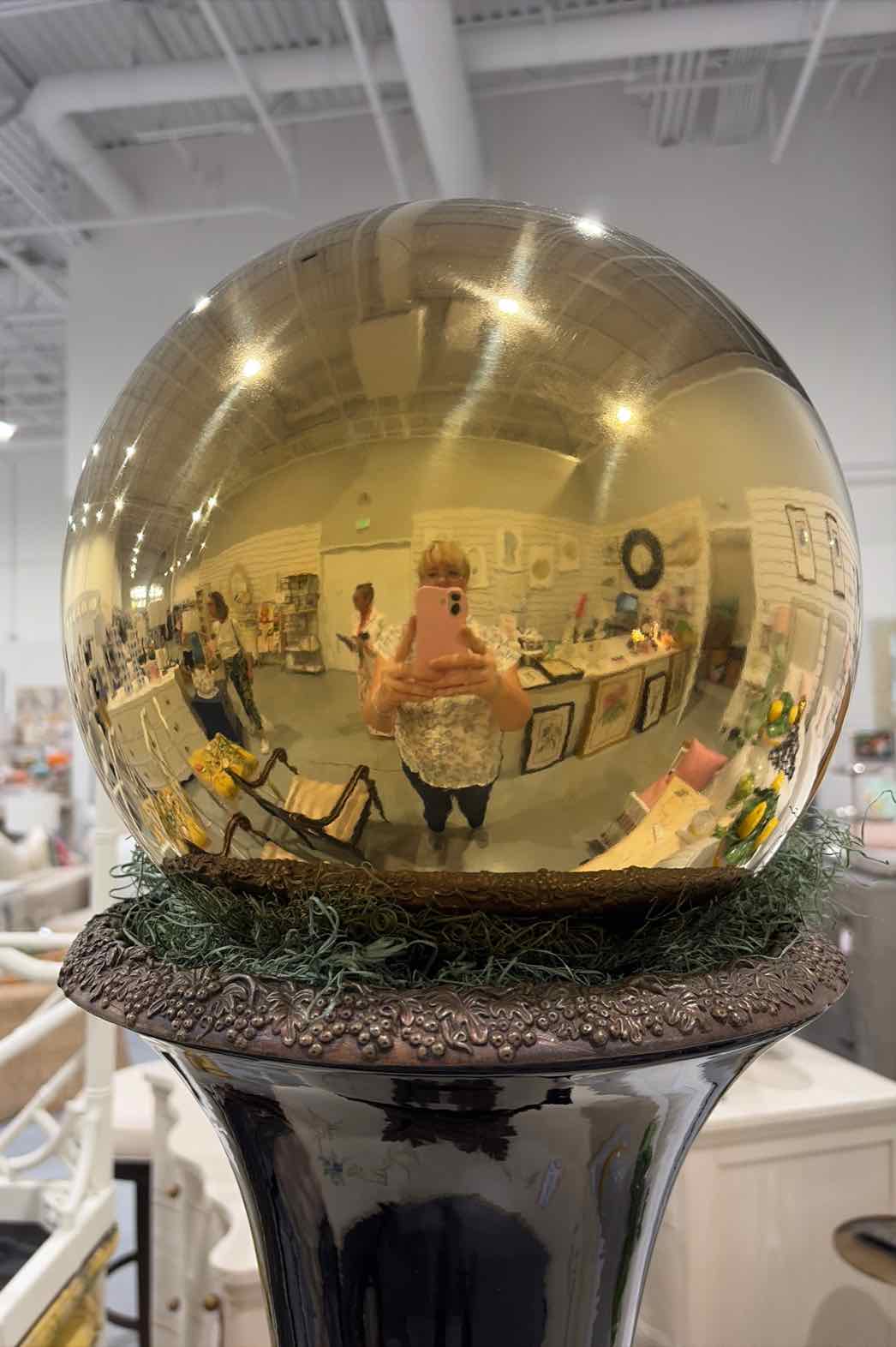 Black Vase With Gold Gazing Balls | True Fashionistas.