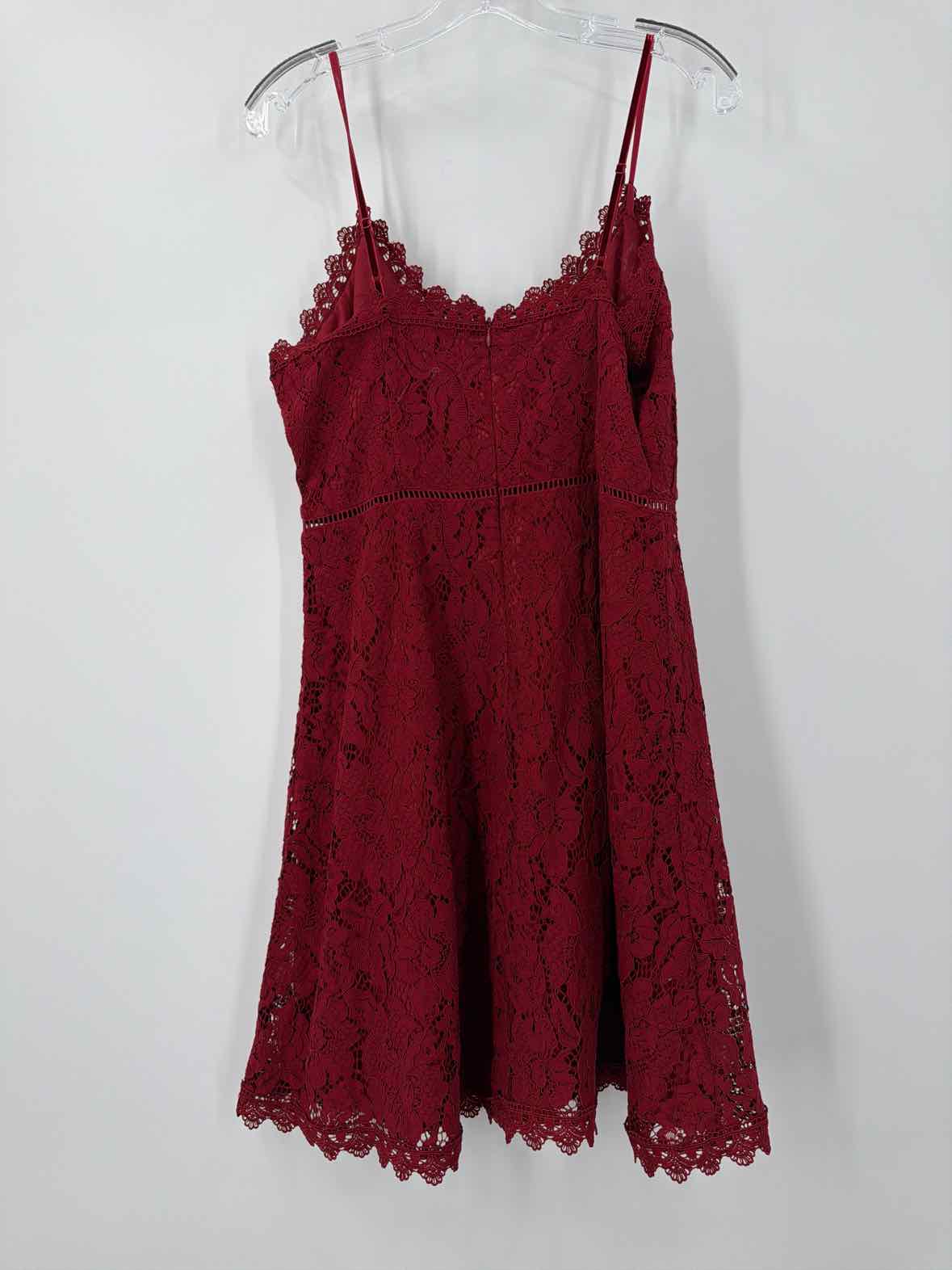 Pre-Owned JACK Red Size 8 Lace Short Sleeveless Dress | True Fashionistas.
