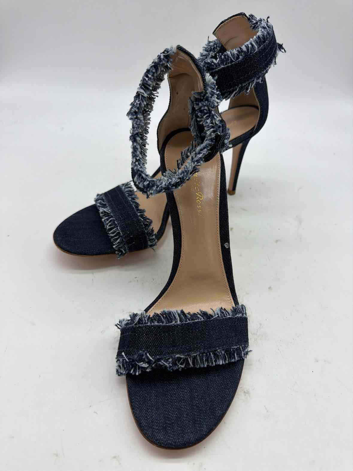 Pre-Owned Gianvito Rossi Blue Size 9 Denim Ankle Strap Heels | True Fashionistas.