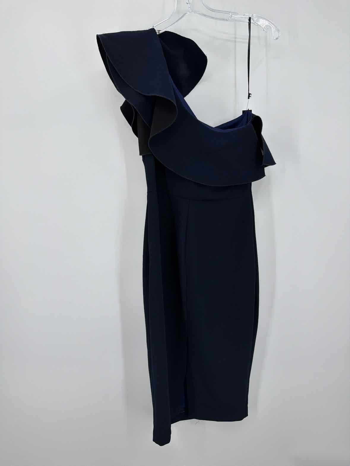 Pre-Owned AIDA Black Size 6 Short Sleeveless Dress | True Fashionistas.