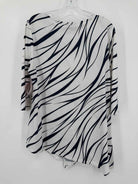 Pre-Owned N Touch White Size Medium Blouse | True Fashionistas.