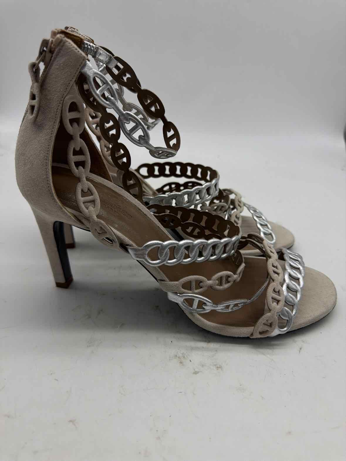 Pre-Owned Hermes Tan Size 39 Strappy Heels | True Fashionistas.