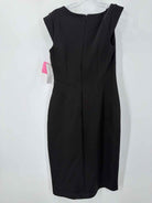 Pre-Owned Maggy London Black Size 10 Short Sleeveless Dress | True Fashionistas.