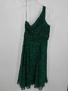 Pre-Owned Halston Green Size 12 Short Sleeveless Dress | True Fashionistas.
