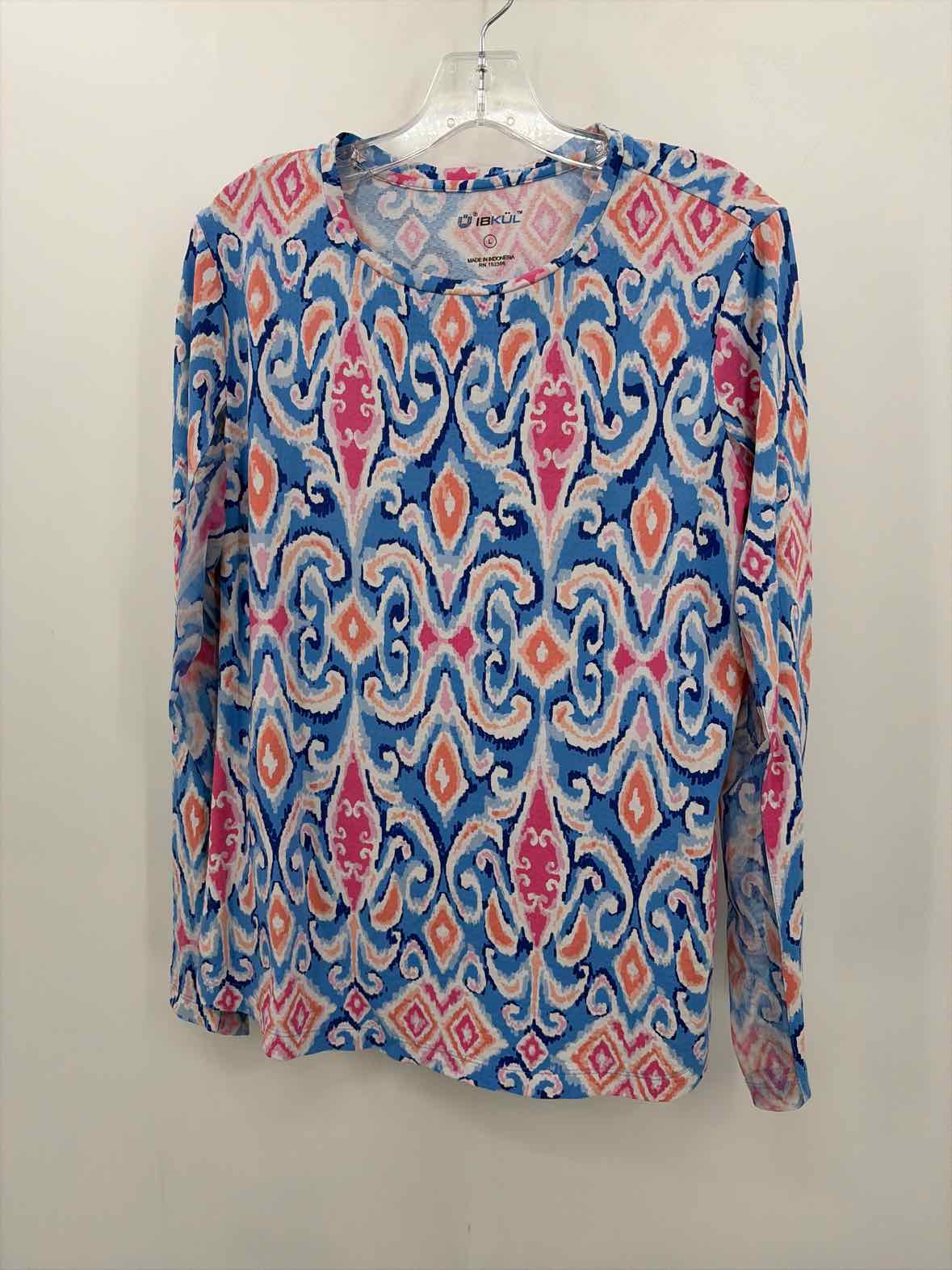 Ibkul Blue Size Large Athletic Long Sleeve | True Fashionistas.