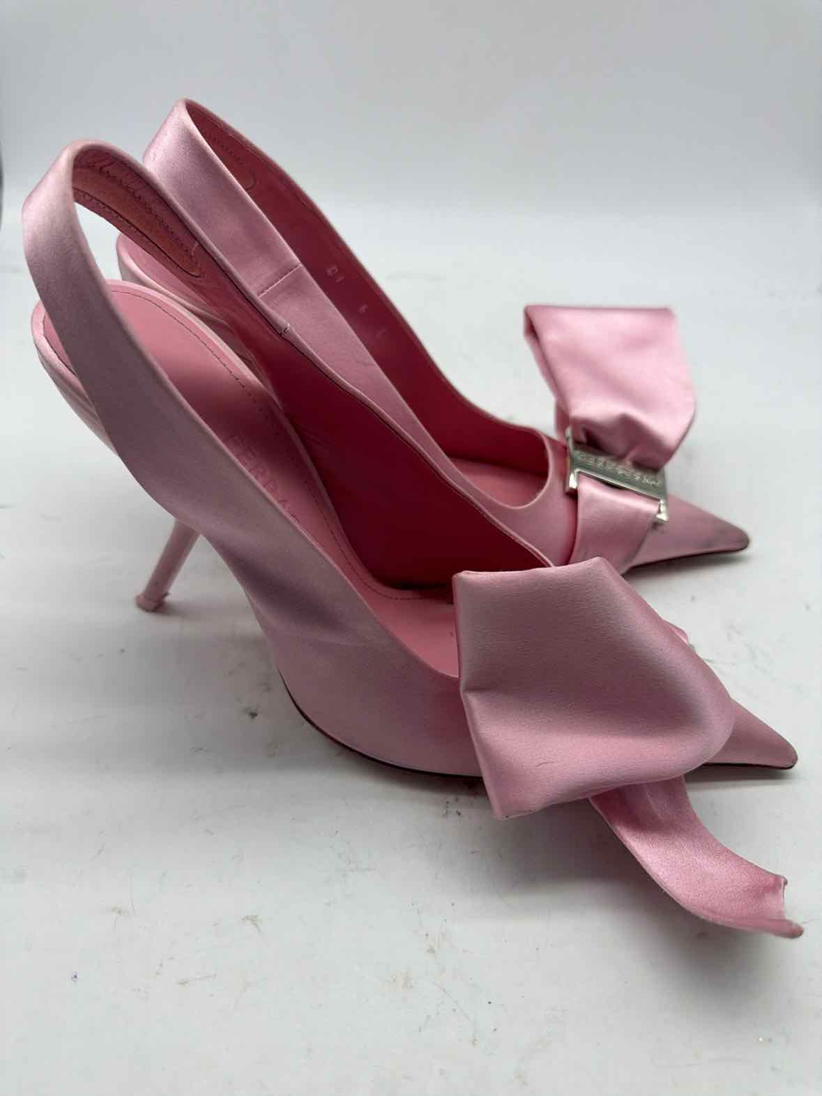Pre-Owned Salvatore Ferragamo Pink Size 9 Slingback Heels | True Fashionistas.