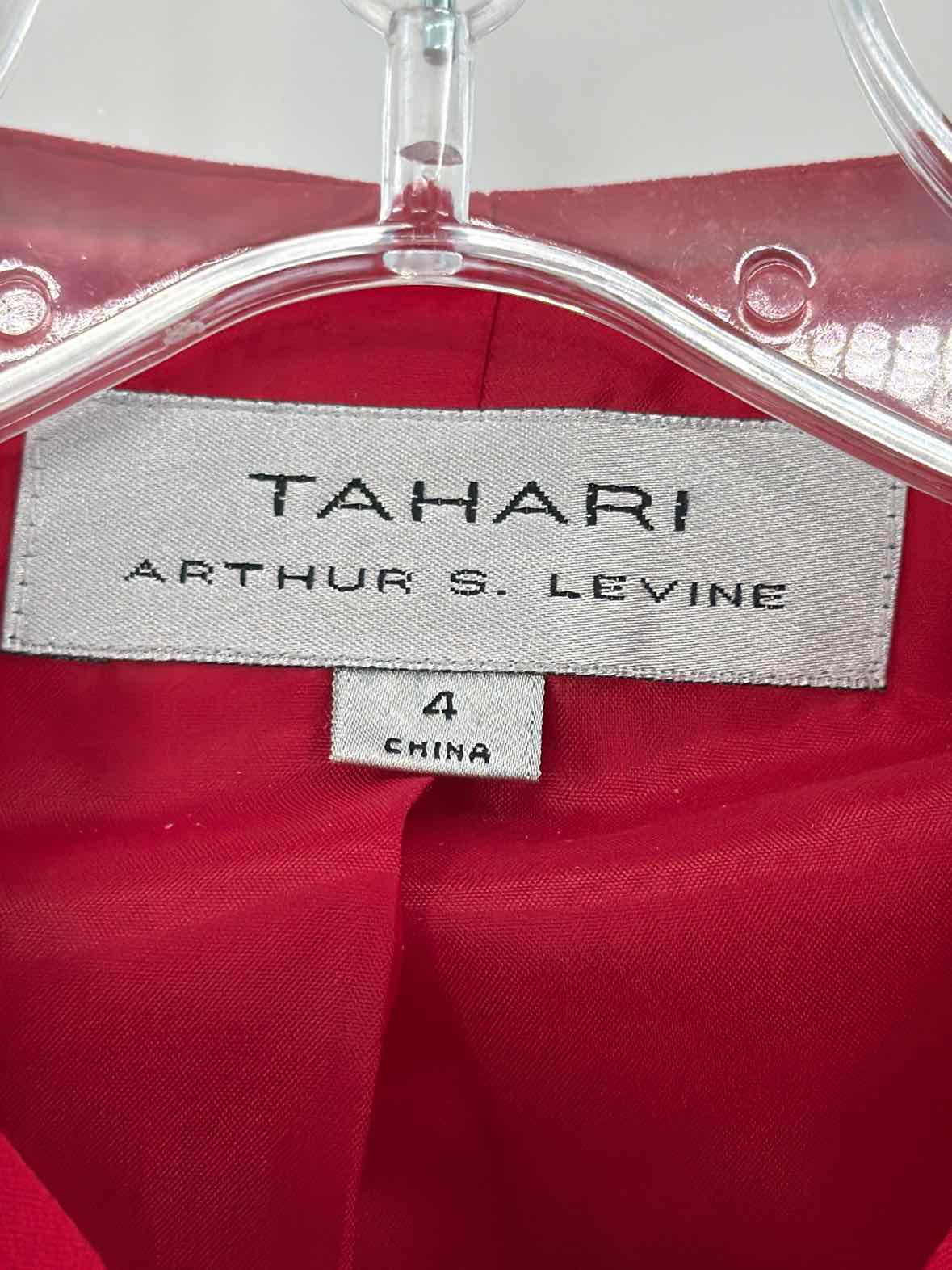 Pre-Owned Tahari Red Size 4 Blazer | True Fashionistas.