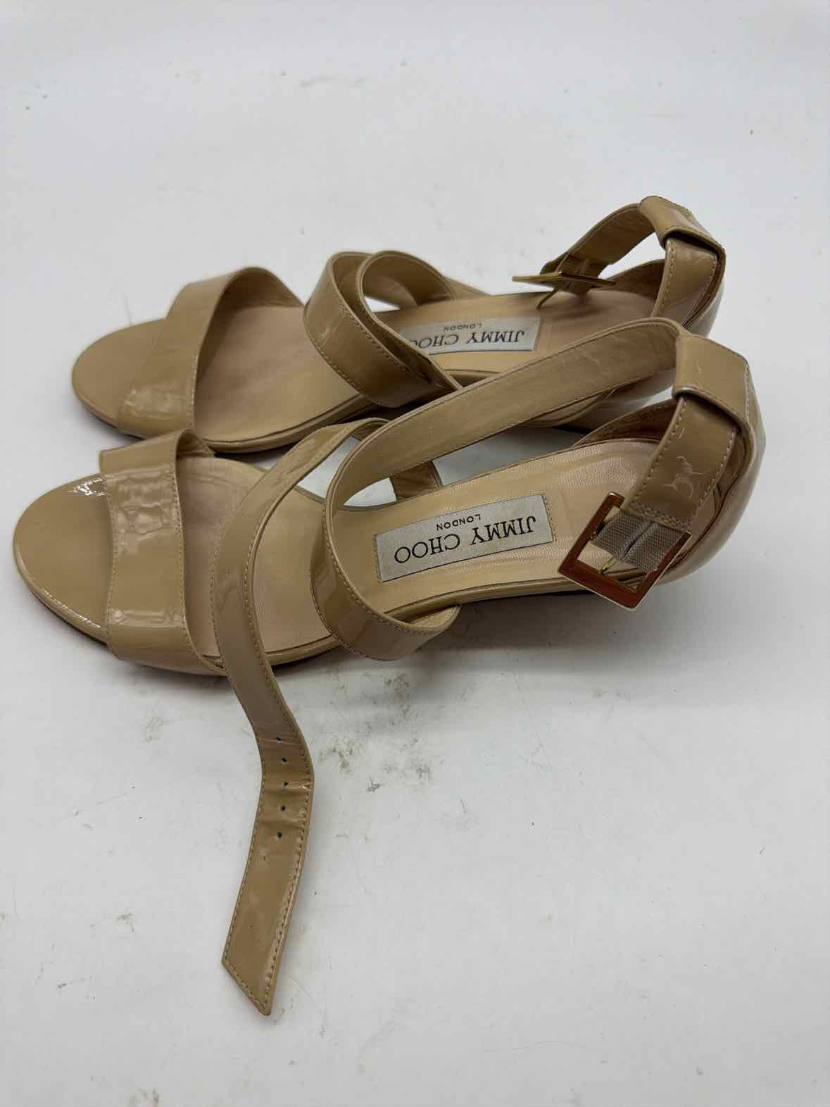 Pre-Owned Jimmy Choo Tan Size 6 Patent Leather Strappy Heels | True Fashionistas.