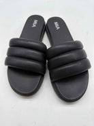 Pre-Owned MIA Black Size 10 Mule Sandals | True Fashionistas.