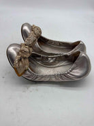 Pre-Owned Louis Vuitton Gold Size 6 Slip On Flats | True Fashionistas.