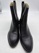 Pre-Owned Chanel Black Size 9 Leather Ankle Boots | True Fashionistas.