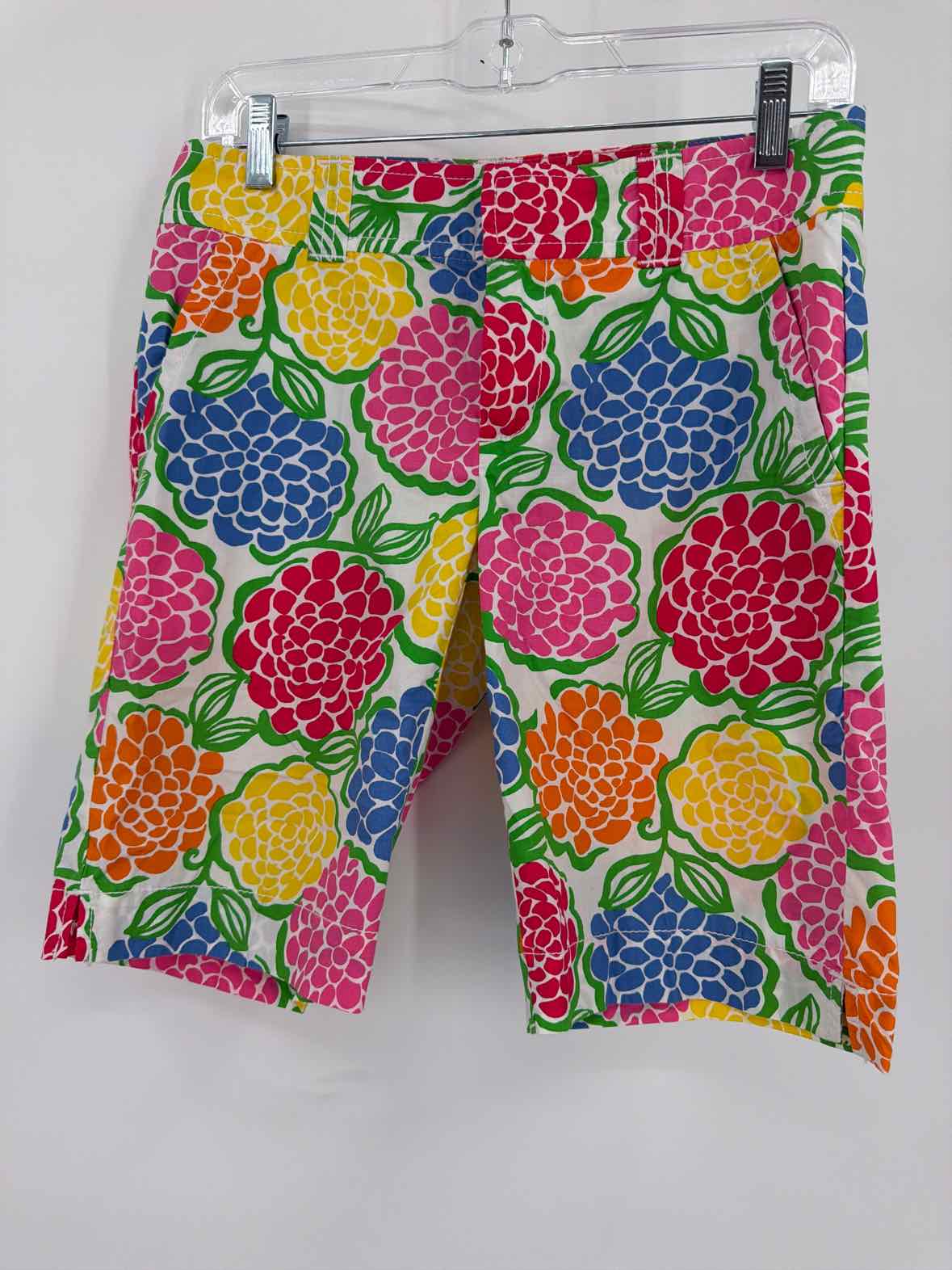 Pre-Owned Lilly Pulitzer Red Size 0 Printed Shorts | True Fashionistas.