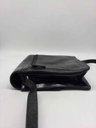 Pre-Owned Norm Thompson Black Crossbody Crossbody | True Fashionistas.