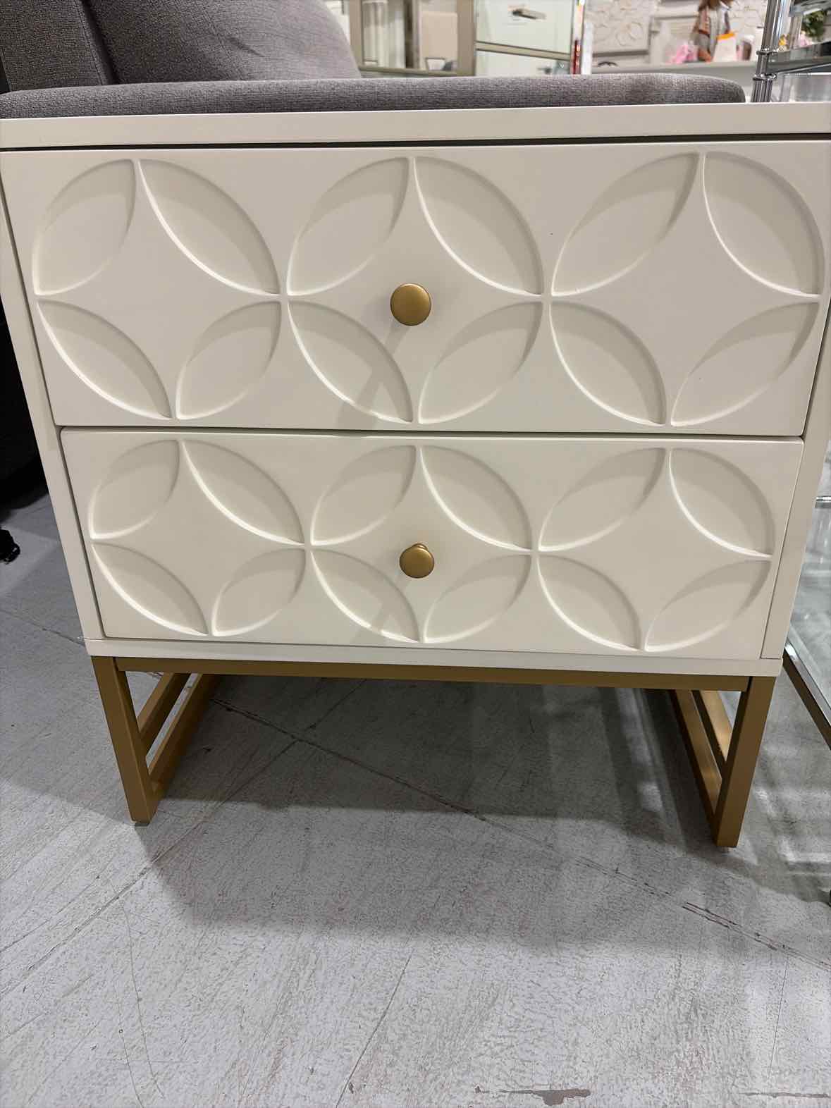 White Wood Small Contemporary Nightstand | True Fashionistas.